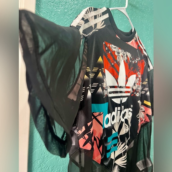 👑✅PRICE FIRM✅ Multicolor ADIDAS Sheer Sports Top. RARE🔥 - Picture 5 of 16